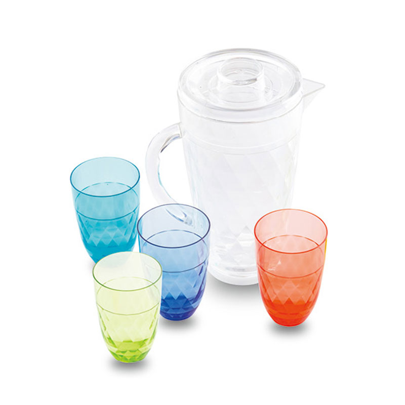 เหยือกน้ำสี่ถ้วย